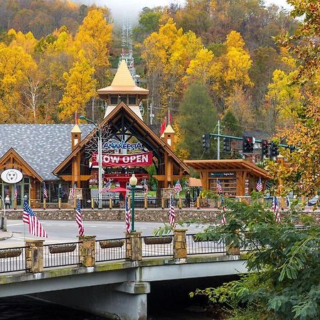 Macys Hideaway Sevierville Exterior foto