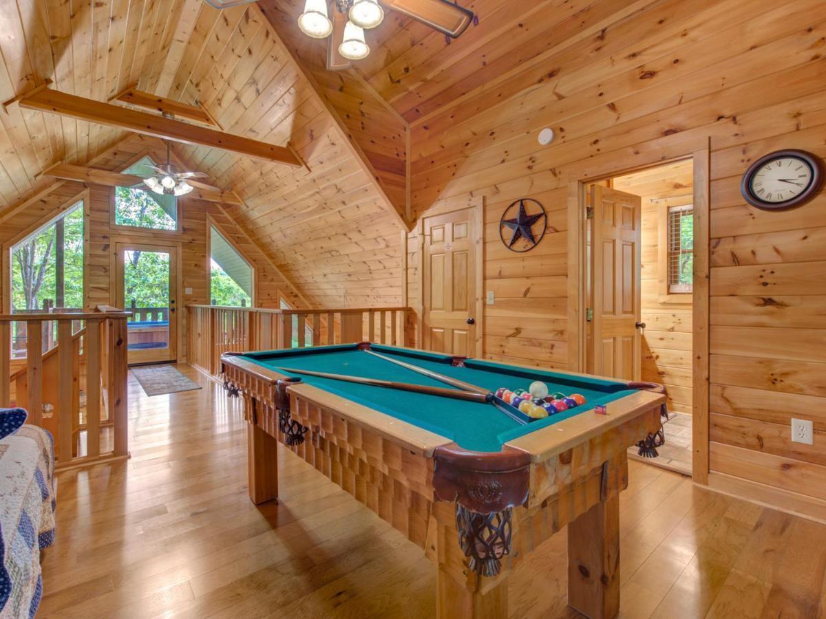 Macys Hideaway Sevierville Exterior foto